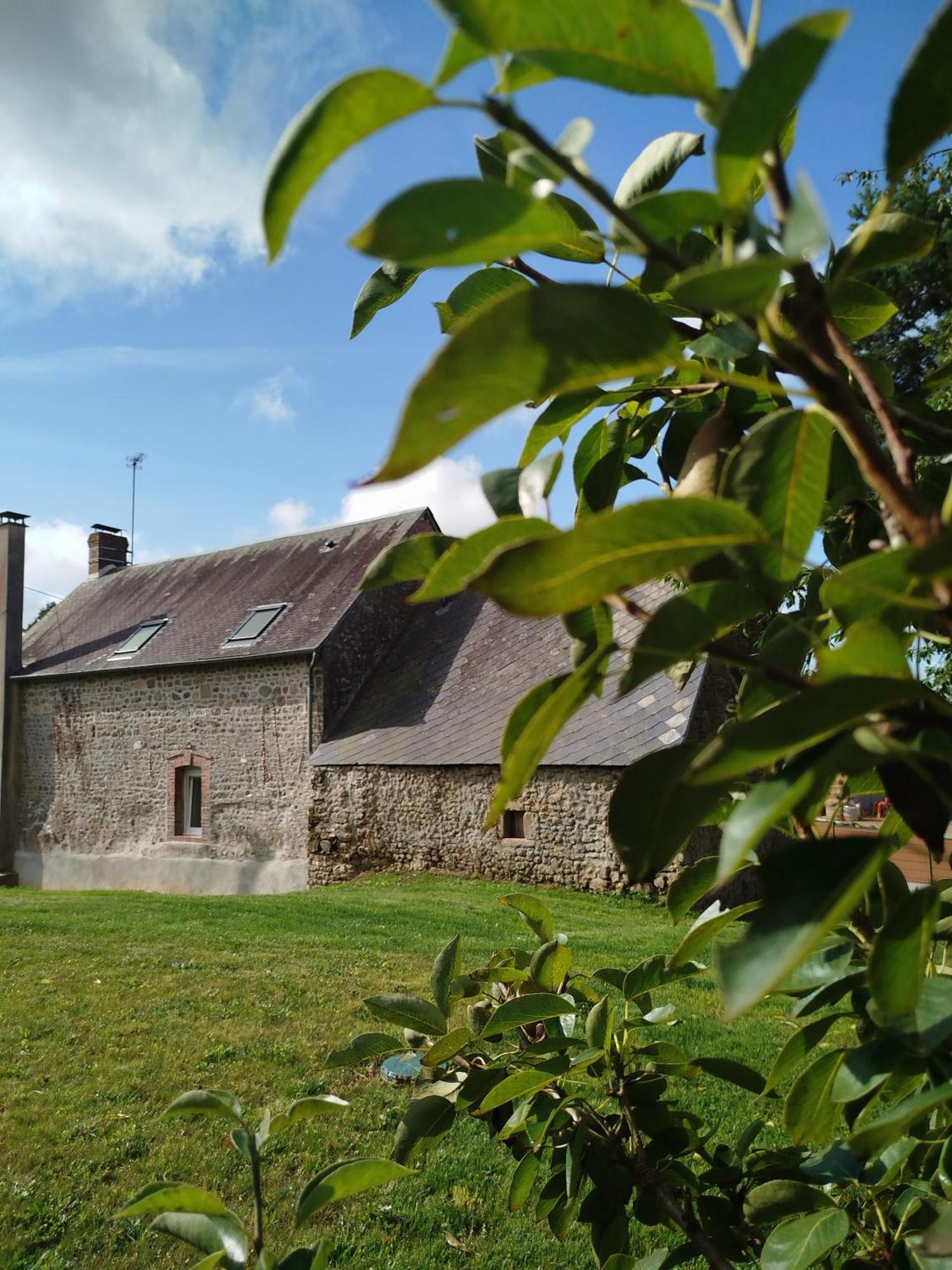 Le Gite De La Haie Portee Lignieres-Orgeres Exterior foto