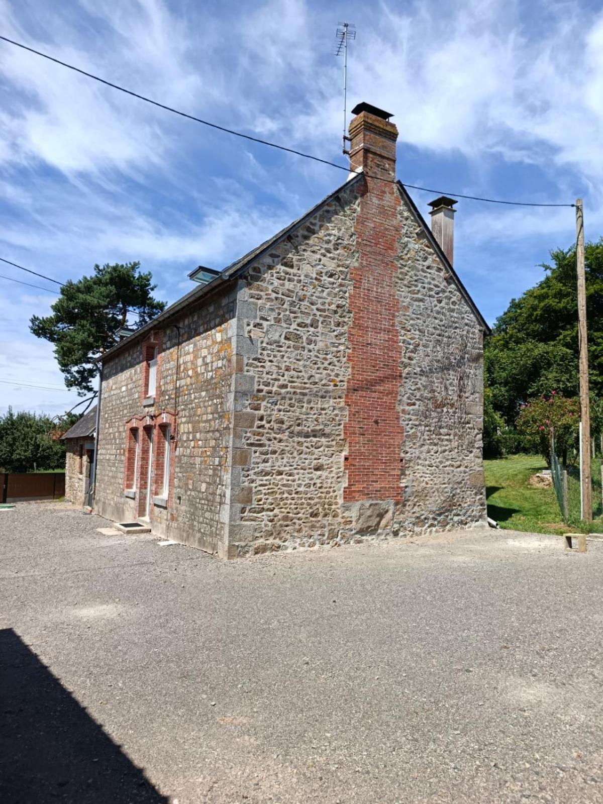 Le Gite De La Haie Portee Lignieres-Orgeres Exterior foto